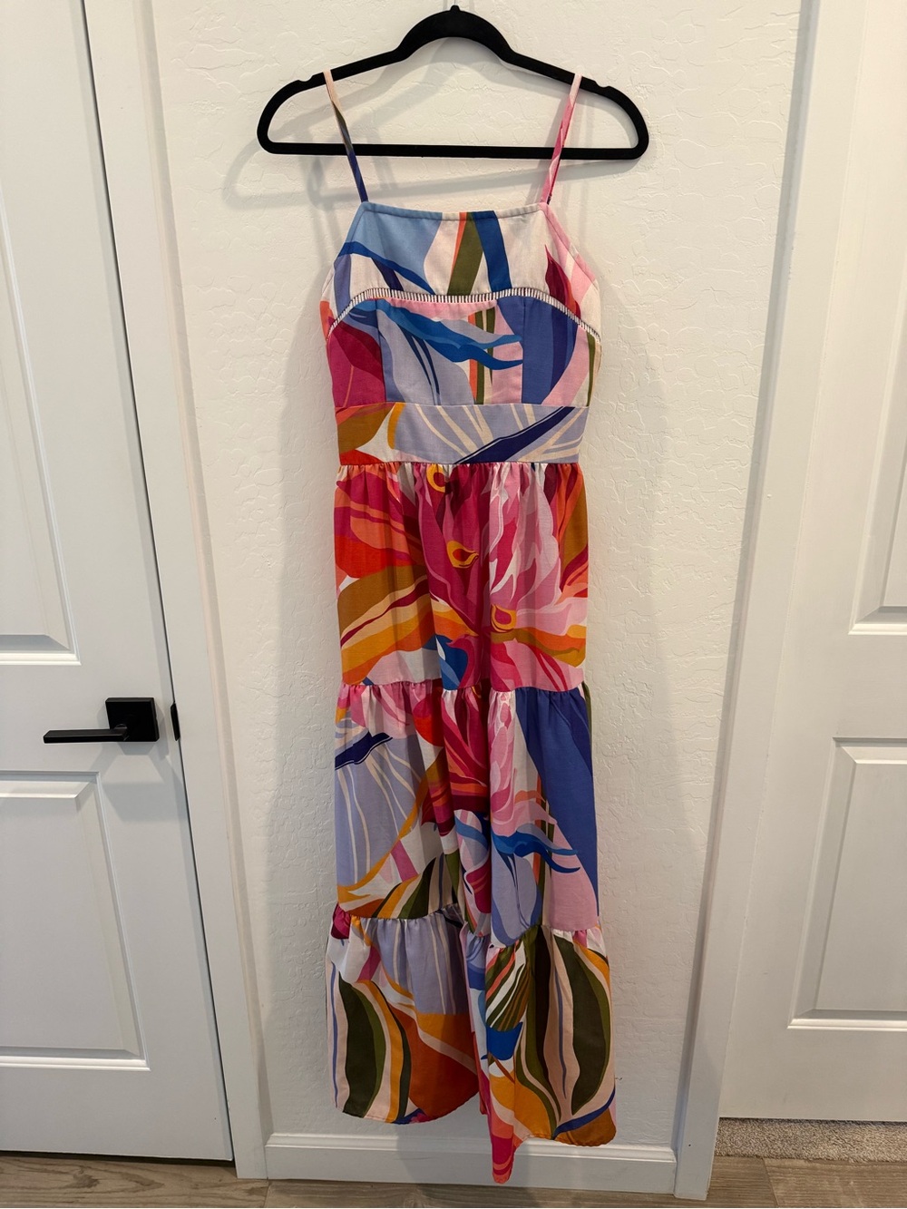 Colorful Abstract Print Maxi Dress — Pink & Blue